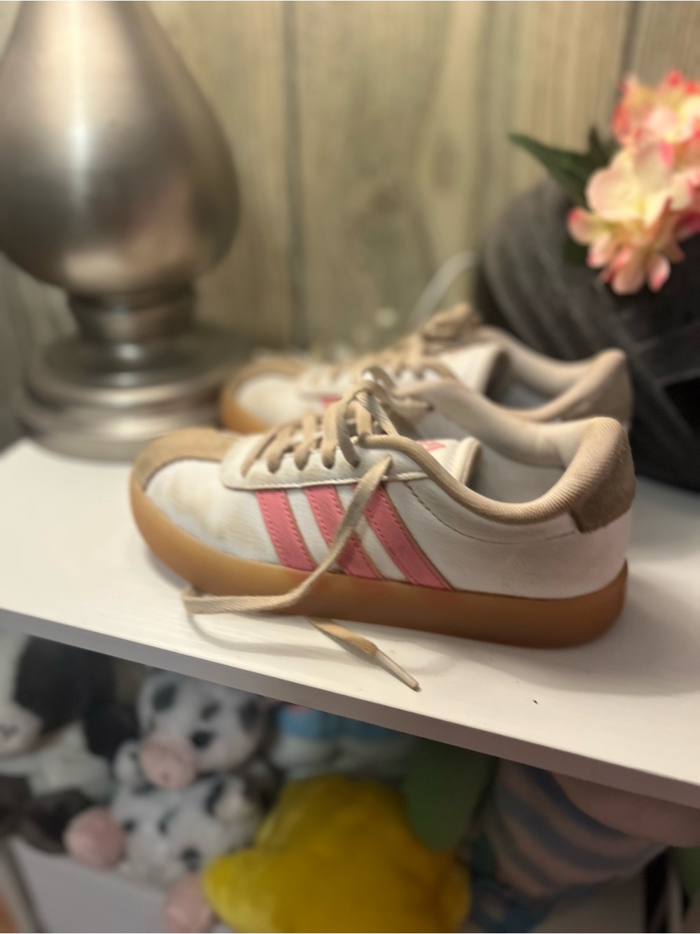 adidas Kids Beige and Pink Casual Sneakers - Picture 3 of 5